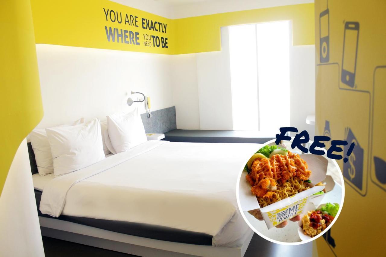 Yello Hotel Jemursari Surabaya Dış mekan fotoğraf